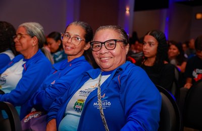 Educação de Jovens, Adultos e Idosos segue com vagas disponíveis em Maceió