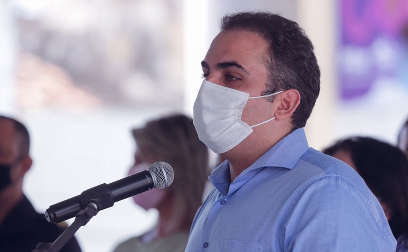 Prefeito Renato Filho anuncia 1 mil carteiras para população de baixa renda