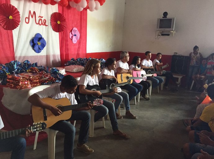 Serviço de Convivência e Fortalecimento de Vínculos de União faz festa das mães