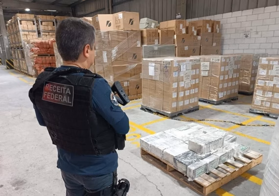 PCC corrompeu agentes da Receita em portos e aeroportos, alega PF