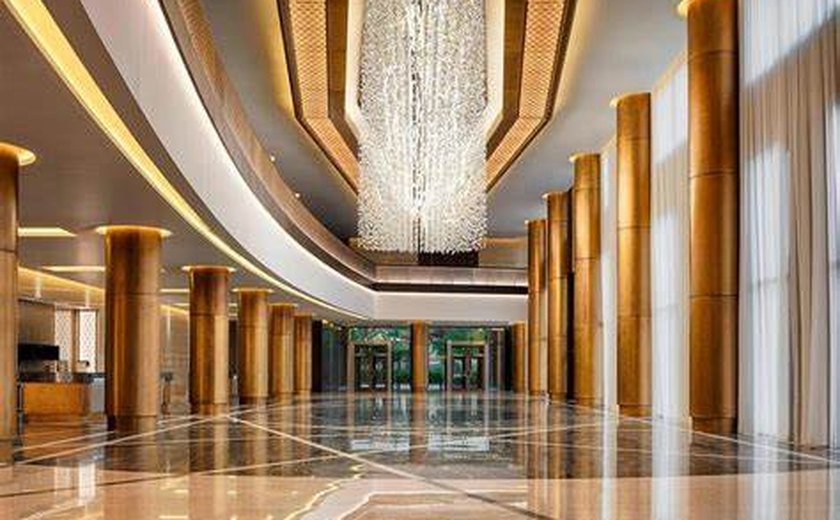 Hotel da seleção no Qatar tem praia artificial e diárias de até R$ 14 mil