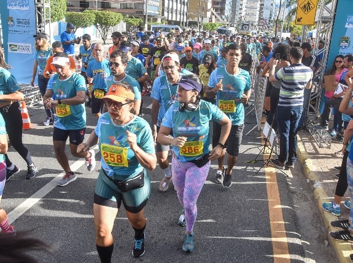 Corrida e Caminhada na orla de Maceió alertam sobre o trabalho infantil