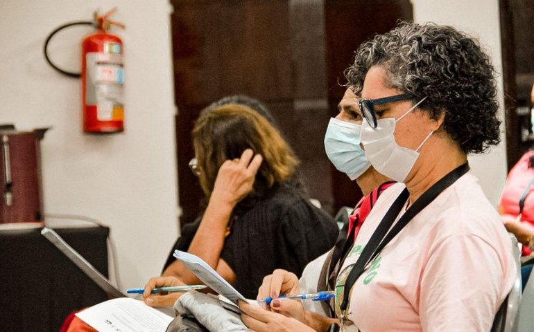 Plenárias marcam segundo dia da VII Conferência Municipal de Educação