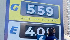 Preço do diesel recua R$ 1,39 e gasolina sobe R$ 0,63 nos postos