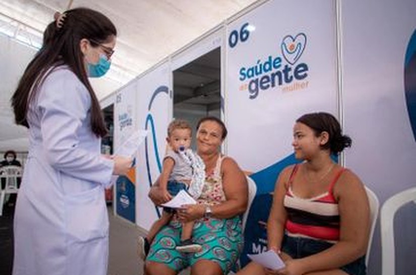 Brota na Grota e Saúde da Gente Itinerante percorrem seis areninhas esta semana