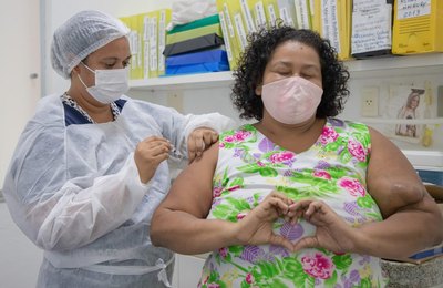 Covid-19: doentes renais em diálise começam a se vacinar em Maceió 