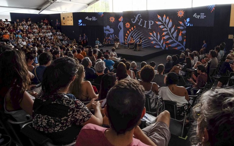 Dez mesas da Flip para acompanhar pela internet