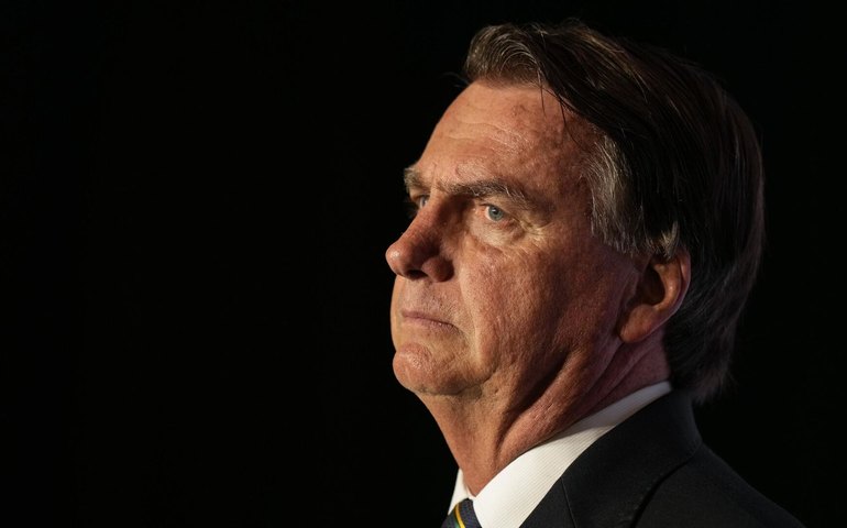 Bolsonaro aposta na comoção internacional contra denúncia de tentativa de golpe, diz mídia
