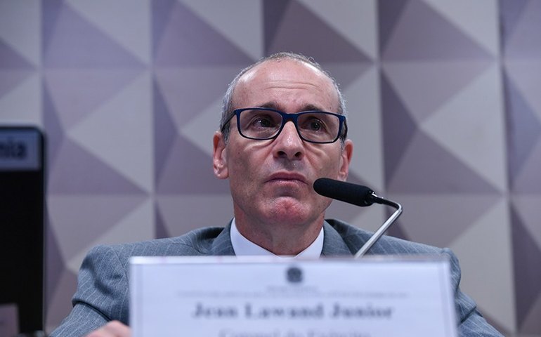 Coronel que trocava mensagens com Mauro Cid diz que ataques em Brasília foram 'coincidência'