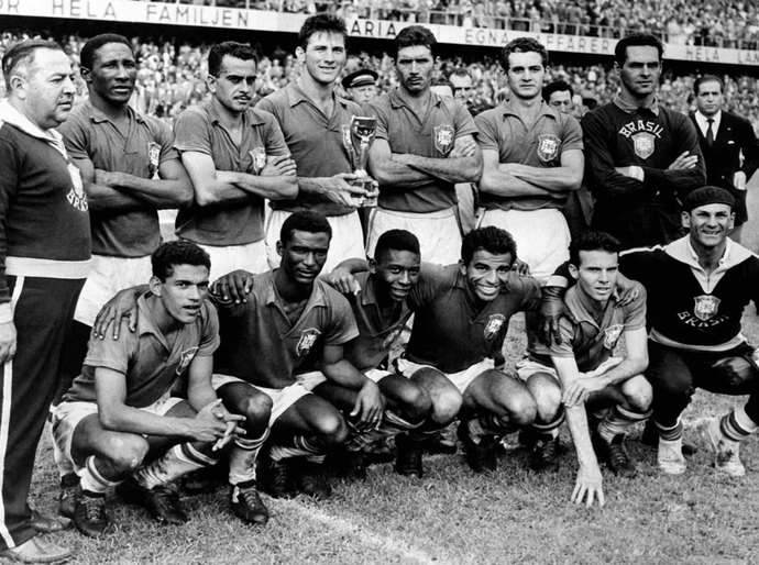 Do bebê alagoano ao soldado no Maracanazzo, o Velho Lobo seria campeão em 1958