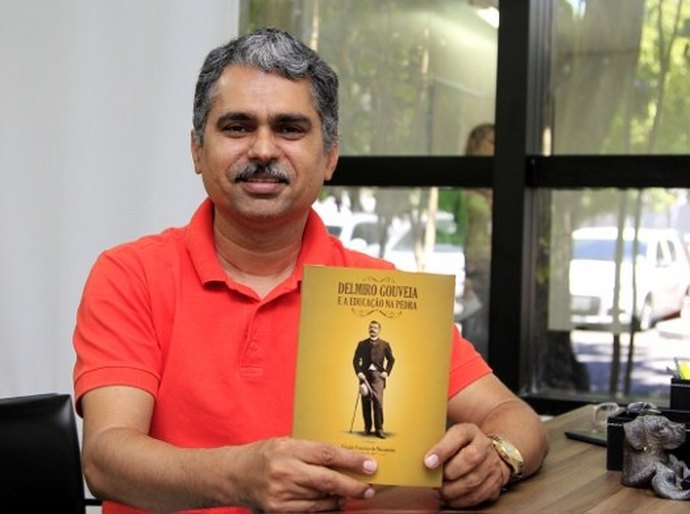 Imprensa Oficial relança livro sobre Delmiro Gouveia, nesta quinta-feira, 26