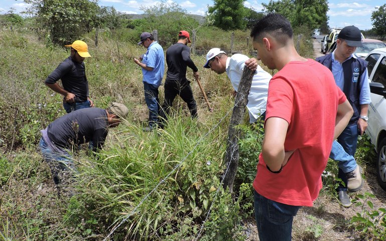  Missão mais Água: Casal detecta várias irregularidades na região da Bacia Leiteira 