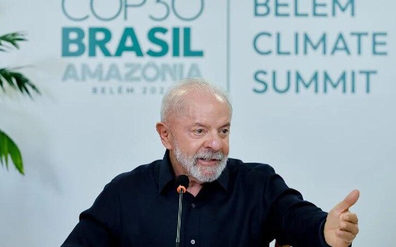 Lula propõe ação global e nova governança climática na véspera da COP30