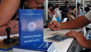 carteira_de_trabalho (1).jpg / Foto: Agência Brasil