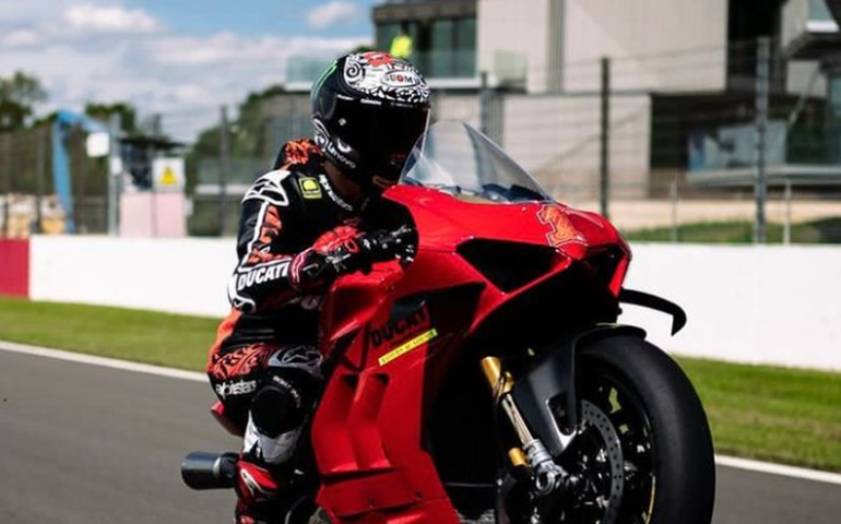 Bagnaia vence corrida sprint da Etapa da Holanda de Moto GP; Martín e Viñales completam o pódio