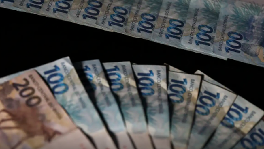 Orçamento de 2027 reserva R$ 44,8 bilhões para emendas impositivas