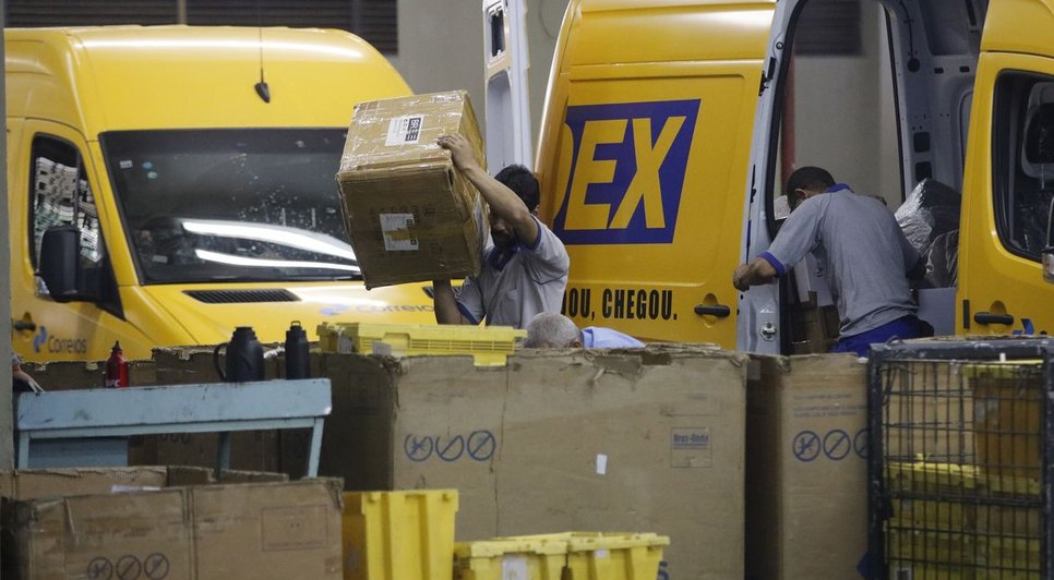 Correios realizam leilão com mais de 97 mil itens perdidos ou esquecidos / Foto: Foto: Fernando Frazão/Agência Brasil