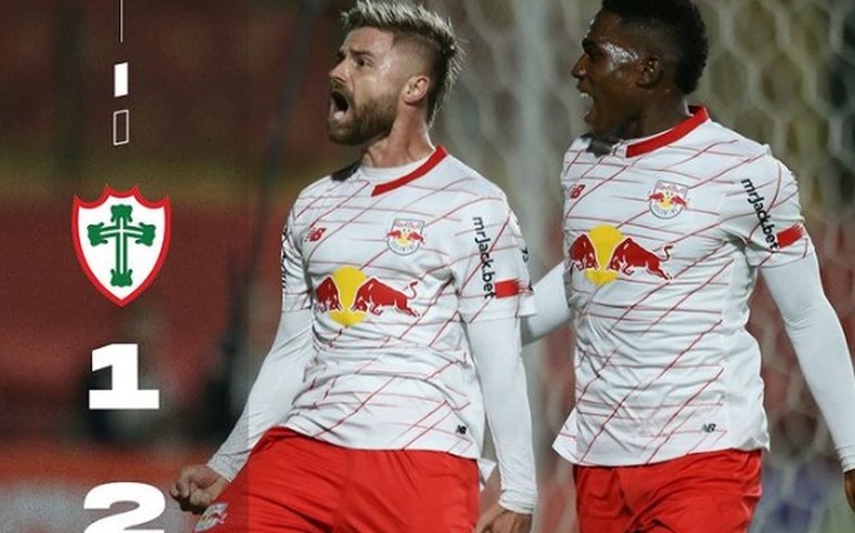 vence a Portuguesa no Canindé e se reabilita no Paulistão