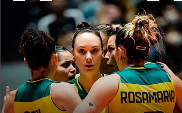 Em clima de luto, seleção feminina de vôlei perde a 1ª no Pré-Olímpico