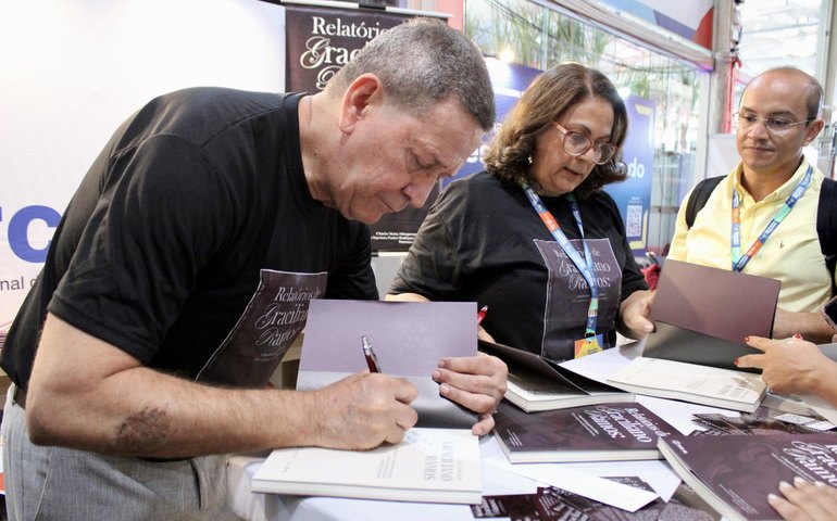 Imprensa Oficial e TCE-AL lançam livro sobre trajetória de Graciliano Ramos como gestor público