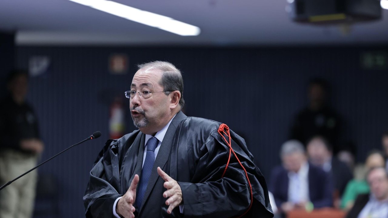 'Não existe nenhuma prova': defesa de Bolsonaro critica delação de Mauro Cid e nega ligação com 8 de janeiro