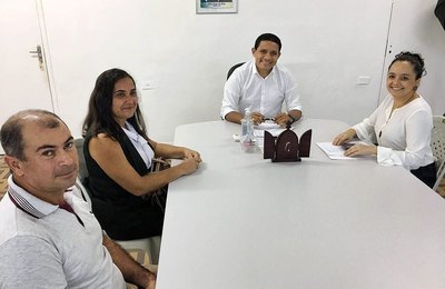 Júlio Cezar nomeia novas secretárias da Mulher e da Defesa Civil Municipal