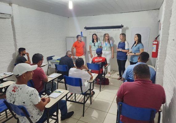 Prefeitura abre chamada pública para professores voluntários do Programa Brasil Alfabetizado