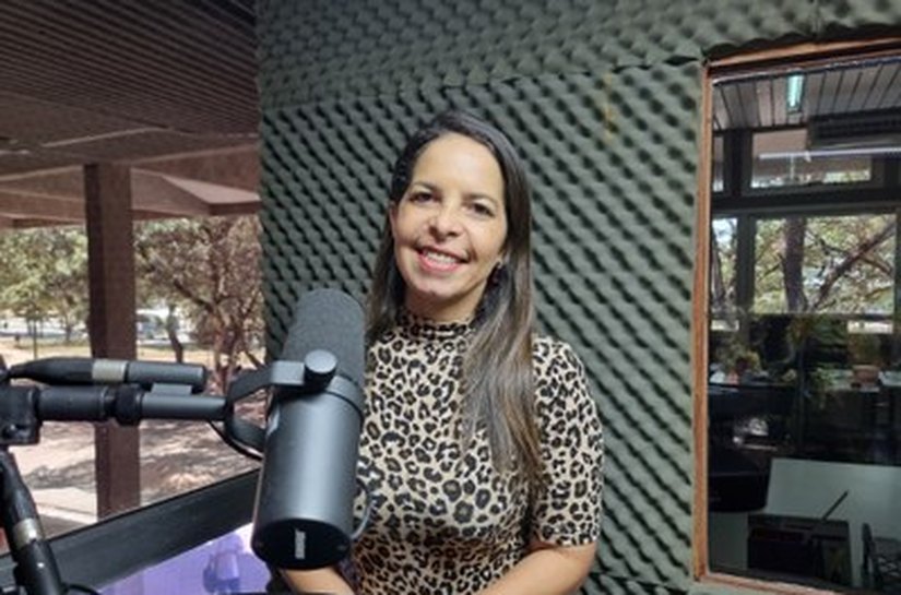 Professora da Ufal integra estudo sobre a realidade das mães no ensino superior