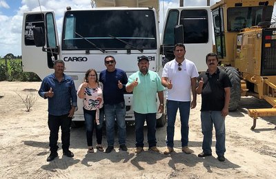 Prefeitura de Penedo recupera estradas vicinais dos povoados