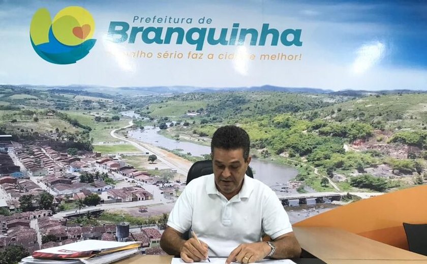 Prefeitura de Branquinha efetua pagamento de rateio do Fundeb para os profissionais da Educação