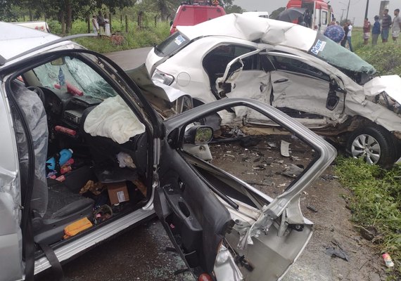 Idoso morre e mais duas pessoas ficam gravemente feridas em acidente na AL-220, em Arapiraca