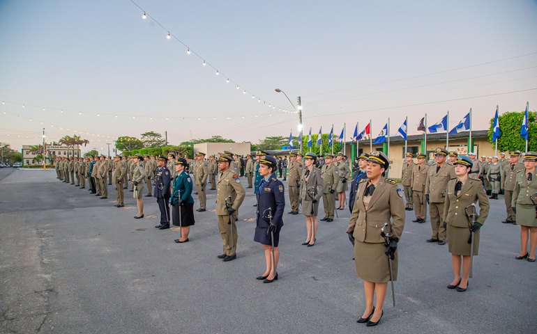 PM forma 102 militares na primeira turma do Curso de Comando e Estado Maior