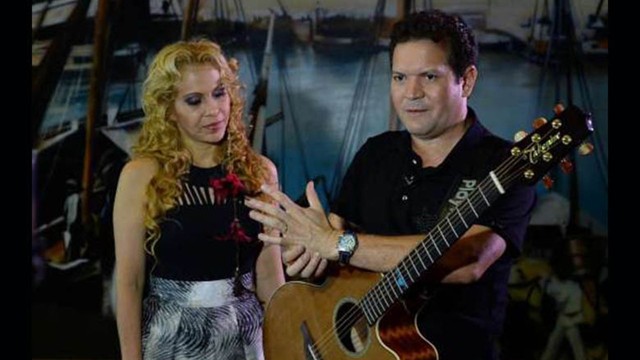 Joelma quer sair do Calypso após traição