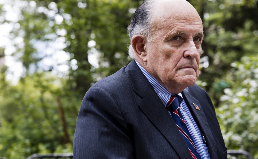 Rudolph Giuliani é processado em US$ 10 milhões nos EUA por suposta agressão sexual