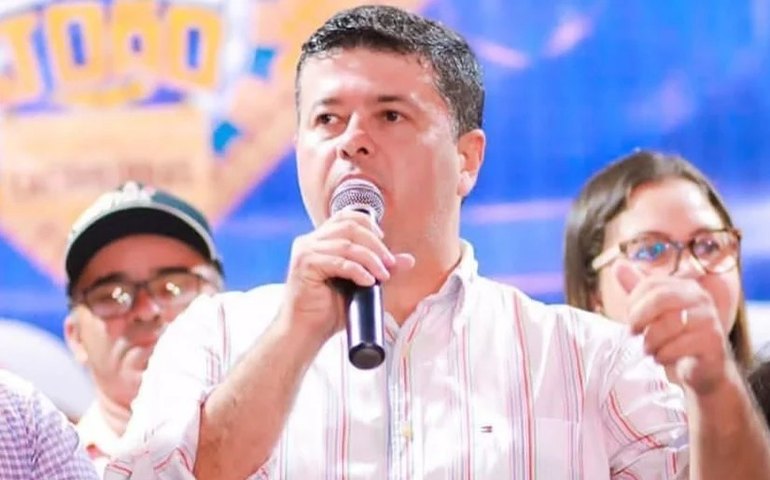 Candidato único em Cacimbinhas, Vaval Wanderley recebe R$ 100 mil do MDB de fundo partidário