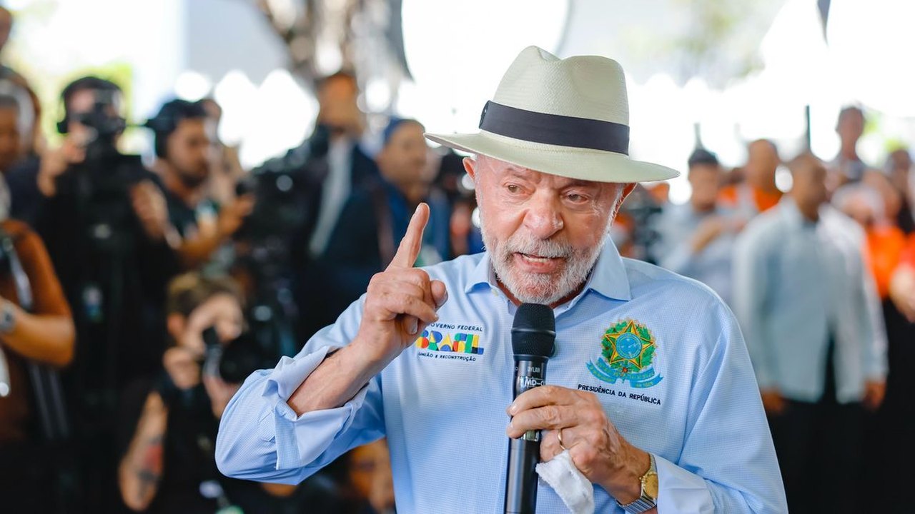 Lula afirma sonhar em reverter privatizações de empresas estratégicas
