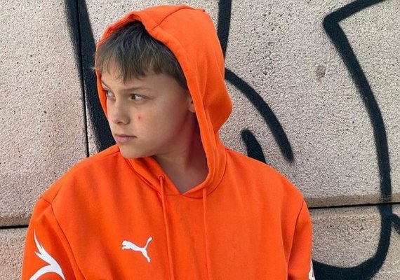 Neymar celebra aniversário do filho, mas jantar vira alvo de memes nas redes sociais