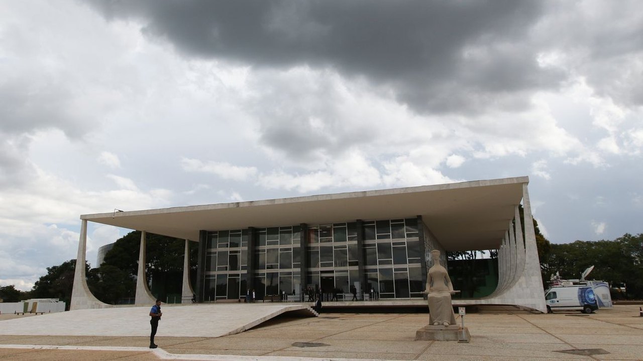 Comissão sobre penduricalhos inicia trabalhos amanhã no STF