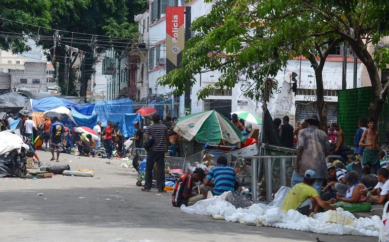 Homem que atropelou 16 na Cracolândia foi roubado e tentou fugir, diz SSP