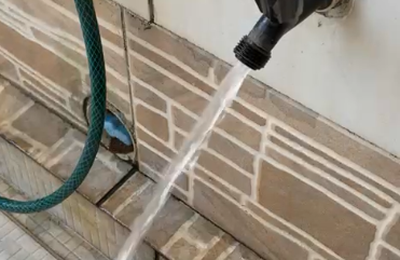 Água começa a chegar em algumas regiões da parte alta de Maceió