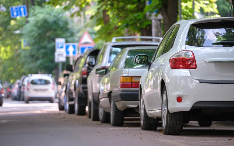 Promulgada emenda que isenta IPVA de veículos com mais de 20 anos