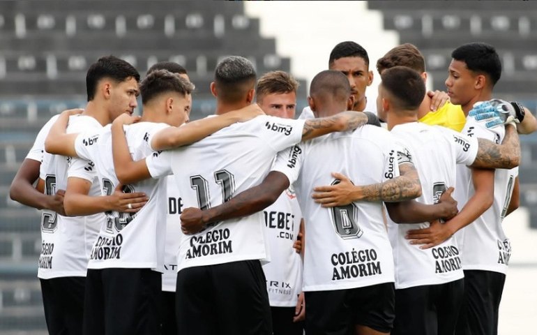 Corinthians tem duas mudanças para buscar reabilitação diante do Red Bull Bragantino