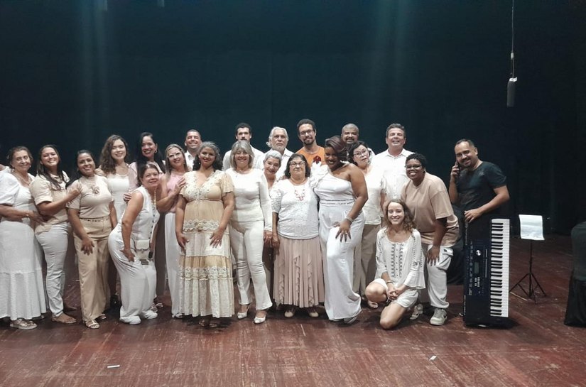 Grupo do Centro de Belas Artes de Alagoas se apresenta no 12º Encontro de Coros, em Maceió