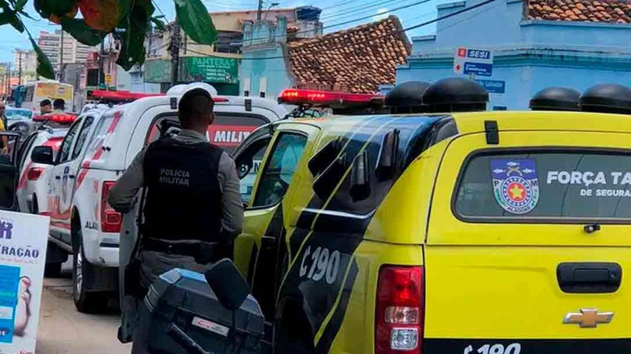 Criminosos morrem após reagir a abordagens policiais em Maceió e Viçosa