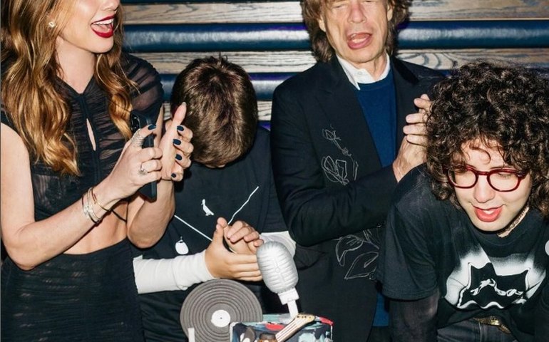Luciana Gimenez e Mick Jagger comemoram o 25º aniversário do filho Lucas