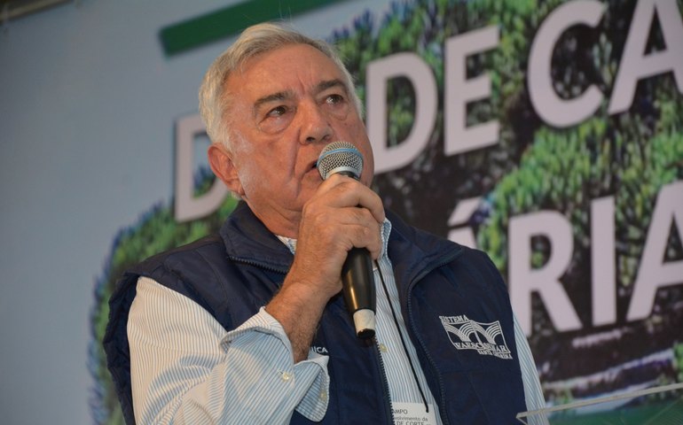 Primeiro Dia de Campo Estadual do Programa de Desenvolvimento da Bovinocultura de Corte tem sucesso de participação
