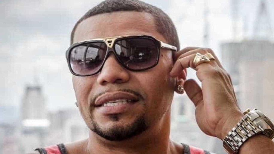 Naldo faz terapia após caso de agressão: 'Investir no lado emocional'