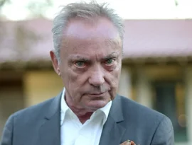 Ator de 'O Agente Secreto', Udo Kier é homenageado no tributo do Oscar 2026