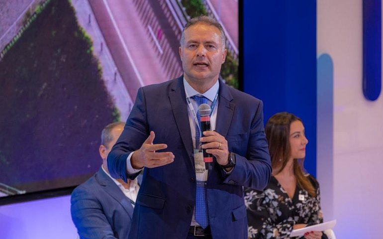 Ministro Renan Filho faz entrega do Minha Casa, Minha Vida em ação do governo federal nesta segunda-feira (23)