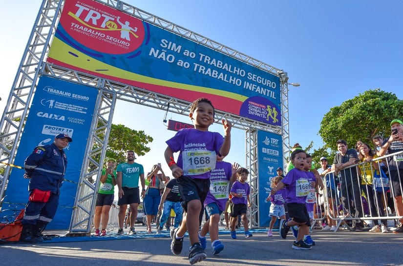 Trabalho Seguro e Corridinha contra Trabalho Infantil reúnem 1500 atletas